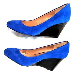 Vince Camuto Melle Lapis Suede Wedge Heel NWOT